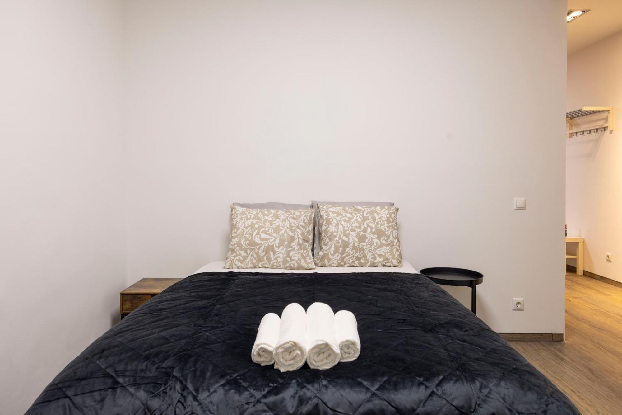 Deluxe Central Elizabeth Residence W/ 4Bedrm, 2Bathrm, 1Lvngrm Budapeste Exterior foto